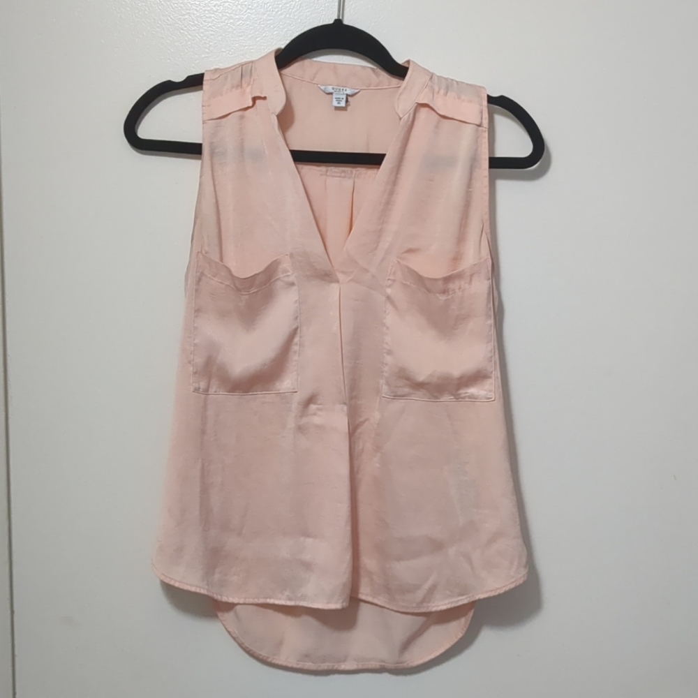 Guess Sleeveless Blouse